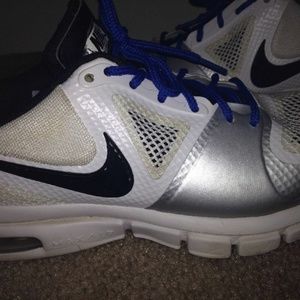 NIKE Women Tennis Athletic Shoes Sz 7.5